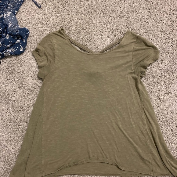 Cross front shirt - Picture 4 of 5